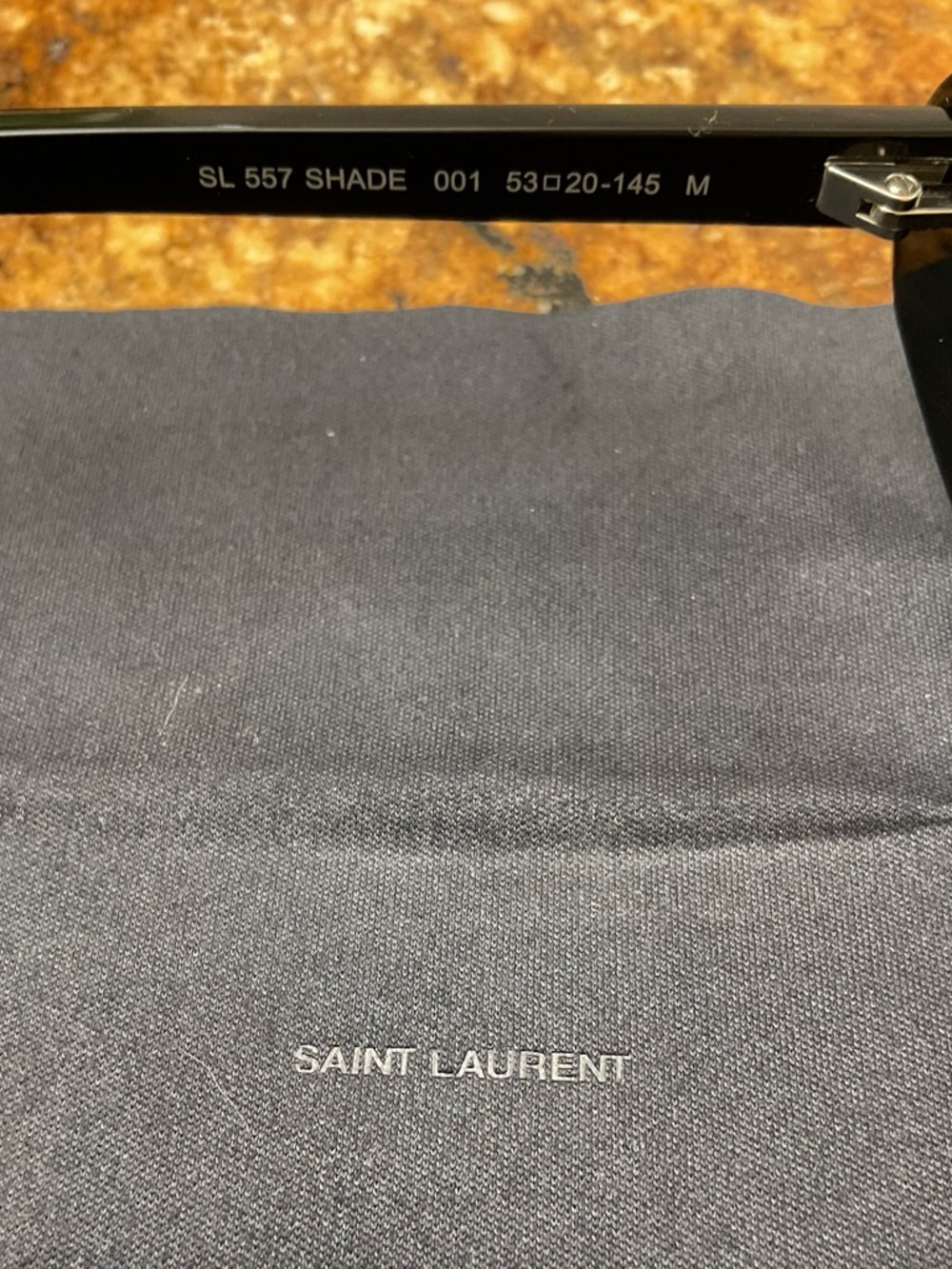 SAINT LAURENT Sunglasses - Picture 5 of 9